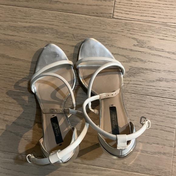 Zara strappy with silver heel - Picture 5 of 6
